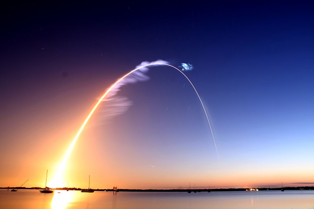 USA SHUTTLE DISCOVERY LAUNCH